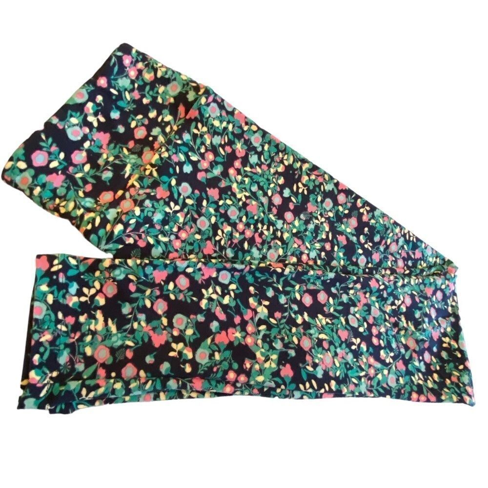 1253 LuLaRoe Leggings Size OS Black Blue Petite Floral Print New
